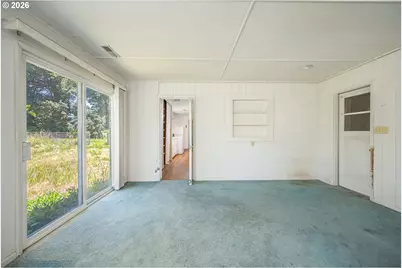 39565 McKenzie Hwy, Springfield, OR 97478 - Photo 19