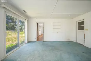 39565 McKenzie Hwy, Springfield, OR 97478 - Photo 19