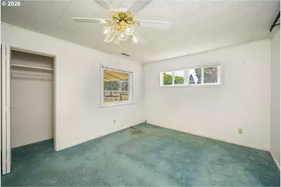 39565 McKenzie Hwy, Springfield, OR 97478 - Photo 11