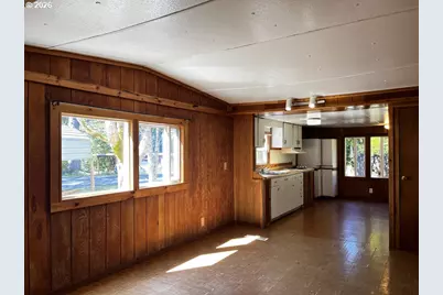 85141 Cedar Dr, Florence, OR 97439 - Photo 11