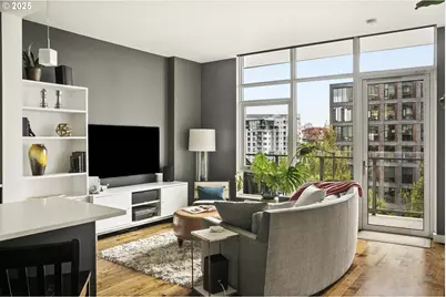 949 NW Overton St #605, Portland, OR 97209 - Photo 5