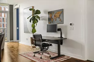 949 NW Overton St, Portland, OR 97209 - Photo 15