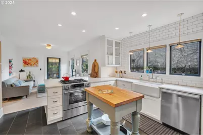 2532 NE 49th Ave, Portland, OR 97213 - Photo 11