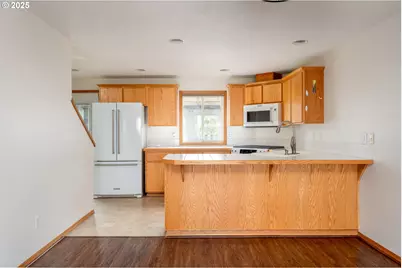 18254 SW Smokette Ln, Beaverton, OR 97003 - Photo 11