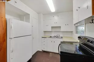 3000 NE 89th Ave, Portland, OR 97220 - Photo 11