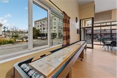 265 Central Ave, Coos Bay, OR 97420 - Photo 9