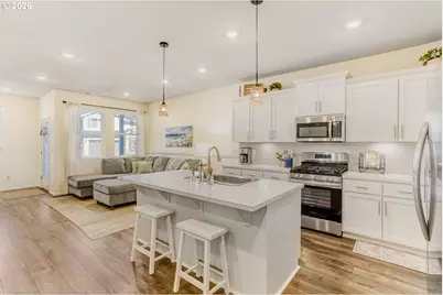 1998 NW Wessex St, McMinnville, OR 97128 - Photo 11