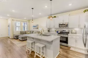 1998 NW Wessex St, McMinnville, OR 97128 - Photo 11