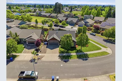 4964 Periwinkle Dr, Salem, OR 97317 - Photo 39