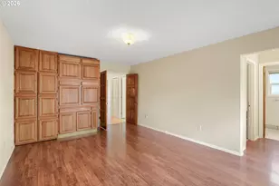 826 NE Hood St, Hillsboro, OR 97124 - Photo 15
