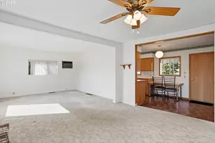 3503 Ehrck Hill Dr, Hood River, OR 97031 - Photo 21