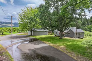 3503 Ehrck Hill Dr, Hood River, OR 97031 - Photo 31