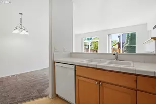 17376 SW Biles Ln, Beaverton, OR 97003 - Photo 9