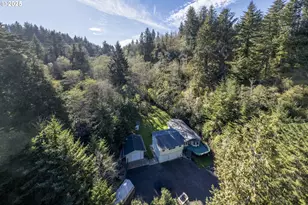 594 NE Newport Heights Dr, Newport, OR 97365 - Photo 23