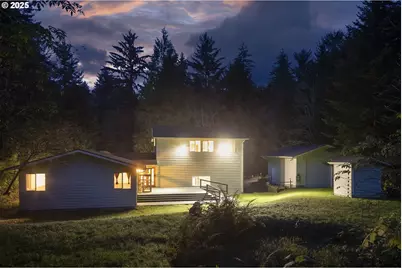 594 NE Newport Heights Dr, Newport, OR 97365 - Photo 3