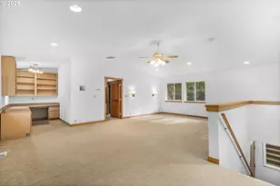 594 NE Newport Heights Dr, Newport, OR 97365 - Photo 9