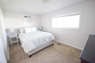 1412 T Ave, La Grande, OR 97850 - Photo 5