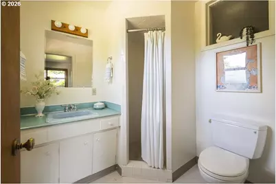 7650 SW 84th Ave, Portland, OR 97223 - Photo 29