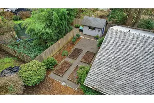 19138 Pilkington Rd, Lake Oswego, OR 97035 - Photo 41