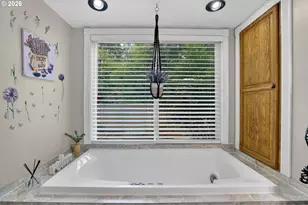 19138 Pilkington Rd, Lake Oswego, OR 97035 - Photo 21