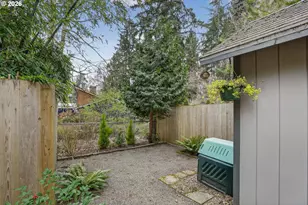 19138 Pilkington Rd, Lake Oswego, OR 97035 - Photo 33