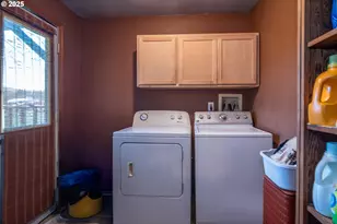 168 Breezy Ln, Roseburg, OR 97470 - Photo 31