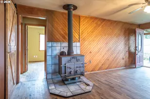 168 Breezy Ln, Roseburg, OR 97470 - Photo 39