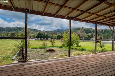 168 Breezy Ln, Roseburg, OR 97470 - Photo 19