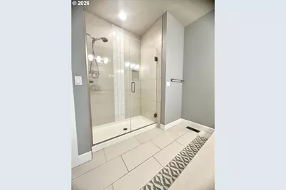 20637 SE Cougar Peak Dr, Bend, OR 97702 - Photo 15