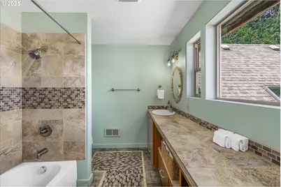 1050 SE Shady Cove Ln, Waldport, OR 97394 - Photo 31