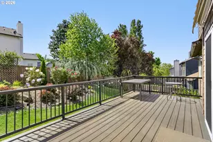 1357 SW Napoleon Pl, Troutdale, OR 97060 - Photo 25