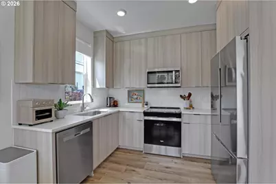 3881 SE 28th Ave, Portland, OR 97202 - Photo 7