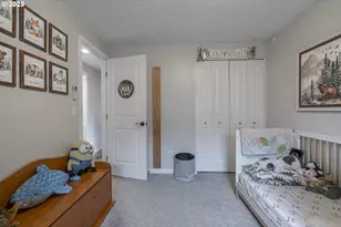 277 E 13th St, Lafayette, OR 97127 - Photo 21