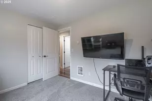 277 E 13th St, Lafayette, OR 97127 - Photo 19