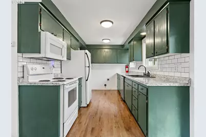 517 NE 106th Ave, Vancouver, WA 98664 - Photo 9