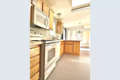 69208 Chadwick Ln, Cove, OR 97824 - Photo 5