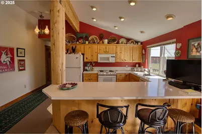 1684 Bz Glenwood Hwy, Glenwood, WA 98619 - Photo 11