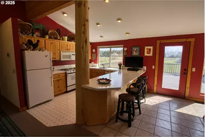 1684 Bz Glenwood Hwy, Glenwood, WA 98619 - Photo 9