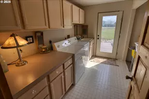 1684 Bz Glenwood Hwy, Glenwood, WA 98619 - Photo 21