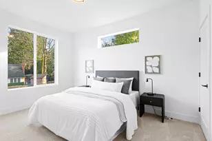 8207 SW 45th Ave, Portland, OR 97219 - Photo 7