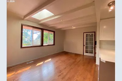 3840 SW Patton Rd, Portland, OR 97221 - Photo 7