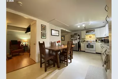 3840 SW Patton Rd, Portland, OR 97221 - Photo 15