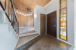 35 Da Vinci St, Lake Oswego, OR 97035 - Photo 5