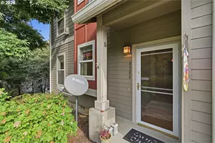 4588 SW 11th St, Gresham, OR 97080 - Photo 3