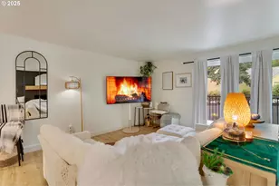 200 Burnham Rd, Lake Oswego, OR 97034 - Photo 11