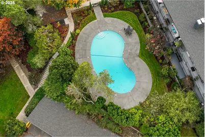 200 Burnham Rd #200, Lake Oswego, OR 97034 - Photo 37