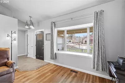 88123 9th St, Veneta, OR 97487 - Photo 7