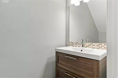 202 NW Quail Gardens Pl, Hillsboro, OR 97124 - Photo 13