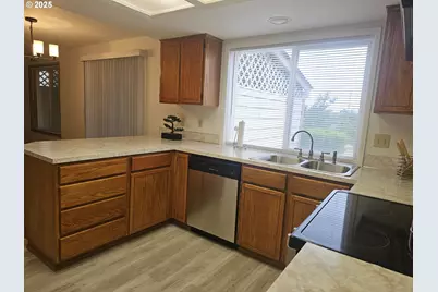 13001 NE 83rd St, Vancouver, WA 98682 - Photo 15
