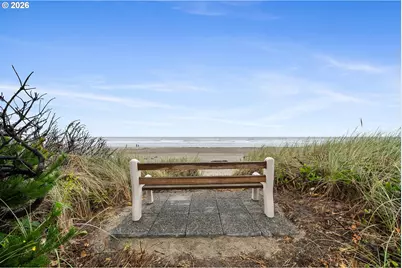1420 N Pacific Ln, Rockaway Beach, OR 97136 - Photo 31